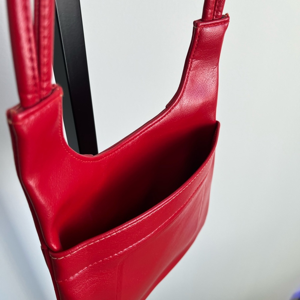 Vintage Y2K Red Faux Leather Shoulder Bag Minimalist Purse - Picture 7 of 10